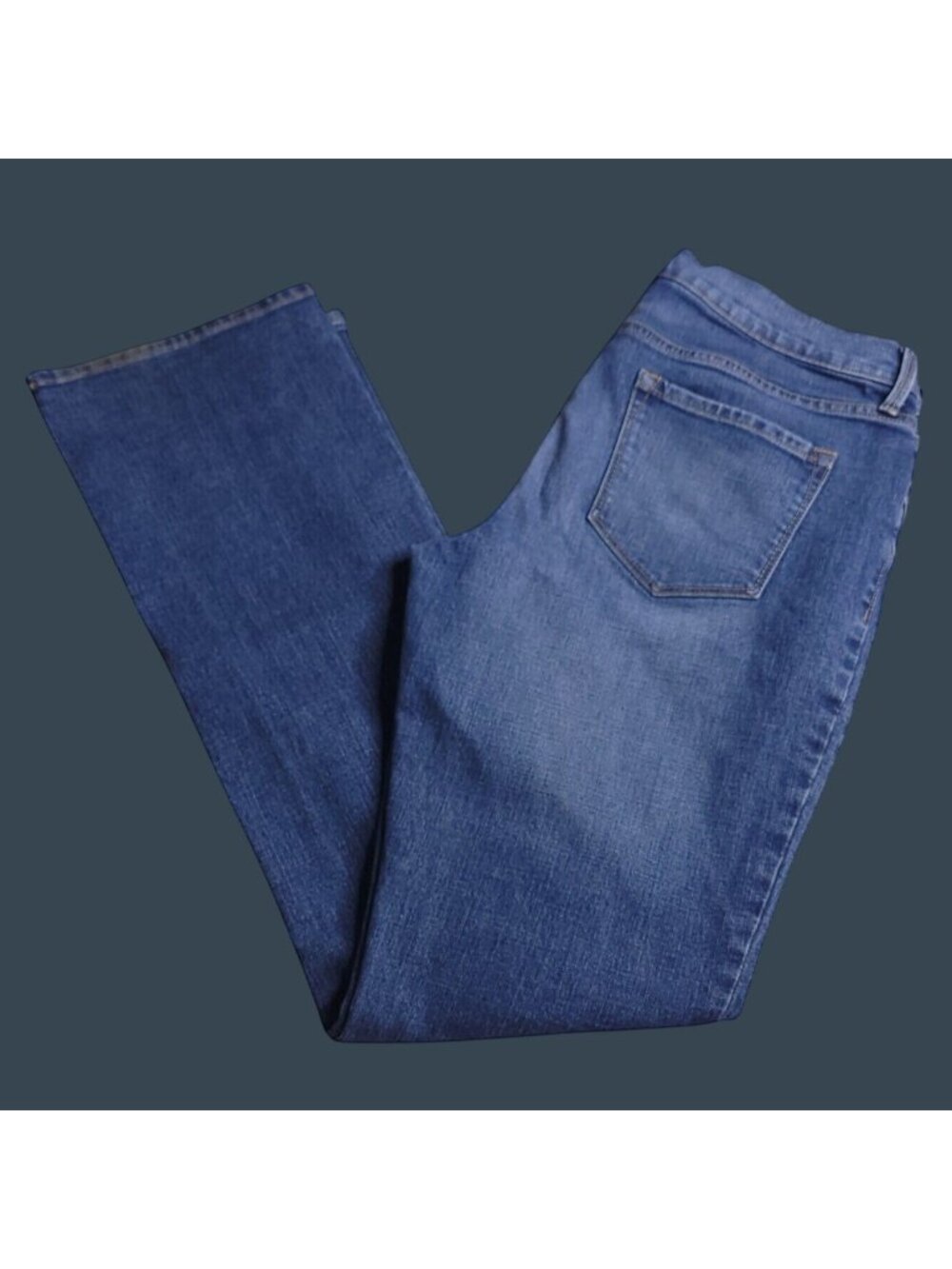 Old Navy Womens Original Straight Leg  Jeans 8 Mid-Rise Medium Wash Stretch